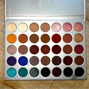 Eyeshadow Palette